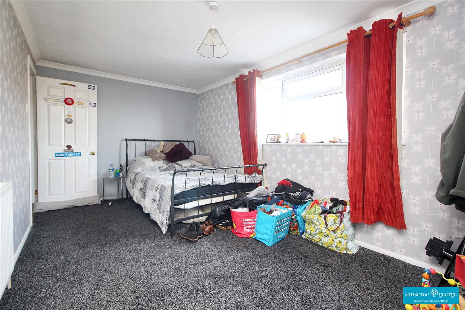 Ashampstead Road, Southcote, Reading